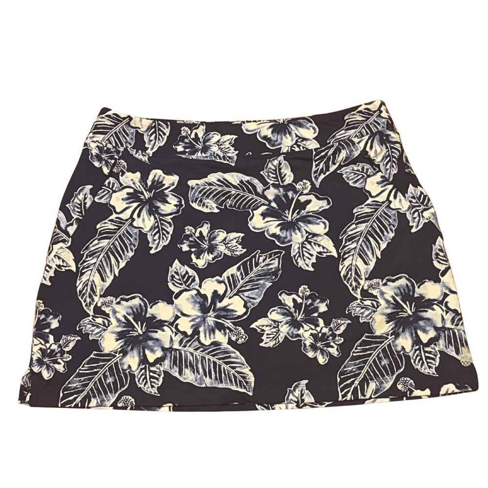 Tommy Bahama Black Skirt with Cream Floral Print